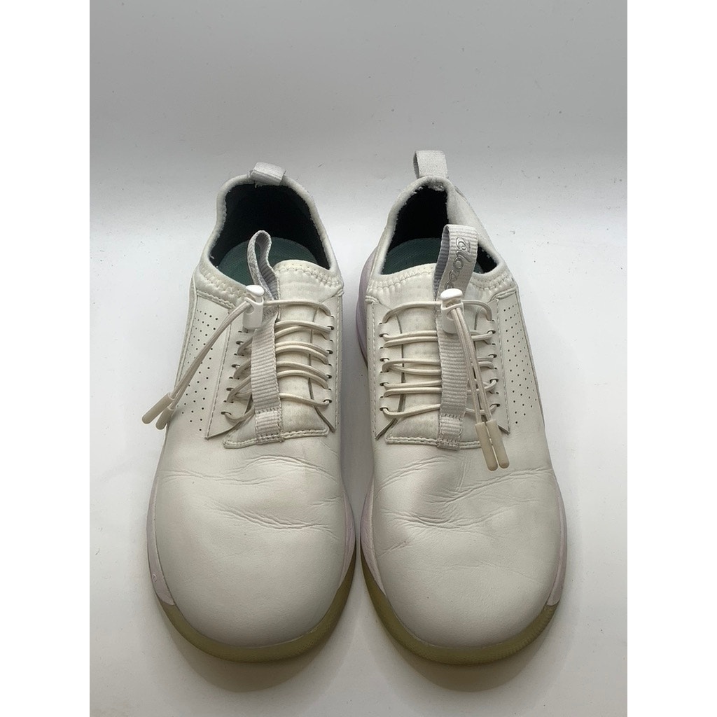 Clove Women's White Classic Nursing Sneakers Sz 8